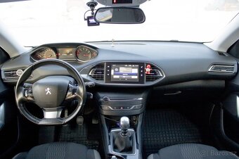 Peugeot 308 SW - 13