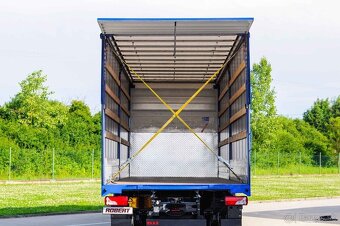 VALNÍK S PLACHTOU 18-PALETOVÝ + HYDRAULICKÉ ČELO SCANIA P250 - 13