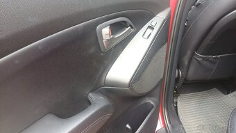 Prodám hyundai ix35 1,7 crdi r.v.2014 - 13