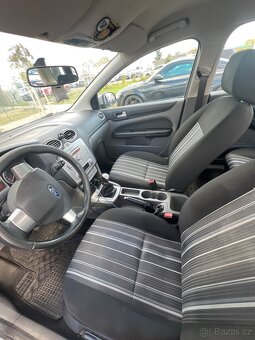 Ford Fokus mk2 2009 1,6 kombi - 13