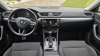 ŠKODA SUPERB 2.0 TDI 140 KW DSG NAVI CANTON 169 TKM TOP STAV - 13