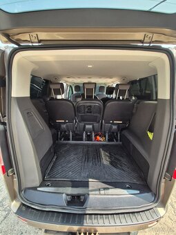 Ford Tourneo Custom - 13