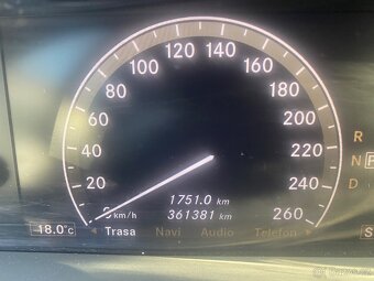 Mercedes Benz s500 - 13