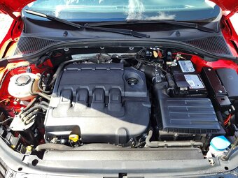 ŠKODA Octavia III FL sedan 1.6 TDi 85kW AMBITION+ ČR 1.majit - 13