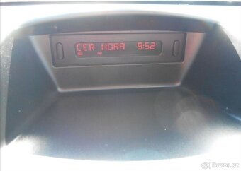 Peugeot 206 1,4 55 kW PLUS KLIMA Serviska benzín - 13