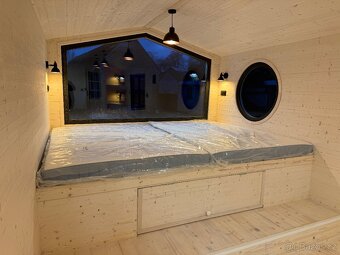 Maringotka 9x3m - 13