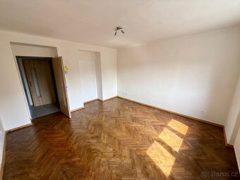 Činžovní dům po kompletní rekonstrukci - 13