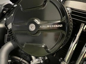 Harley Davidson Sportster IRON - 13