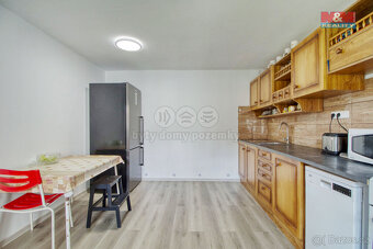 Prodej rodinného domu, 205 m², Lnáře - 13