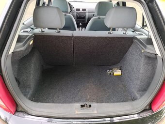 Škoda Fabia 1.4 MPI 2002 - 13