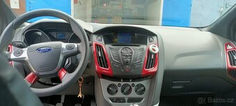 Ford Focus mk3 , 1.6  r.v.2011 benzín - 13