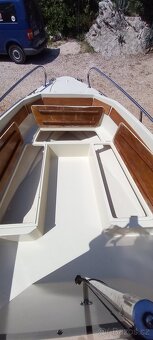 Sleva na 290000,-kc,motorova lod, člun Conero Honda 60hp - 13