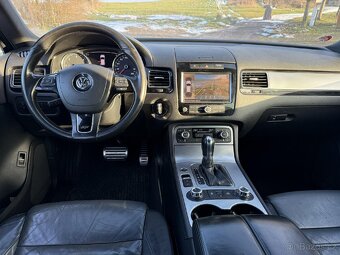 Volkswagen Touareg 4,2TDI V8 Výměna možná - 13