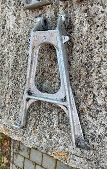 Jawa 250 350 sport, calif, ČZ - stojany 19 kola - 13