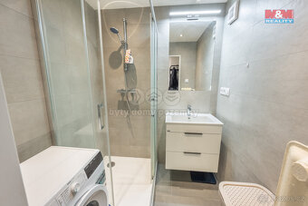 Pronájem bytu 3+1, 55 m², Praha, ul. Lucemburská - 13