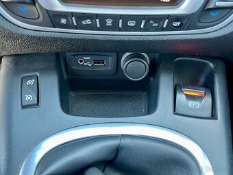 Renault Scénic 1,5 DCi Dynamique X-MOD KLIMA /2011 - 13