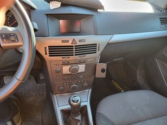 Opel Astra H, 1.6, 77kw - 13