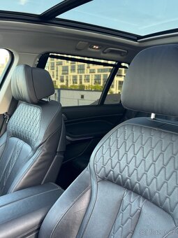 BMW X7 40d,2022,7míst,DPH,MAX výbava,TOP stav,tažné - 13
