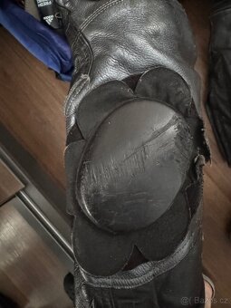 Kožená motokombinéza Brixton - 13