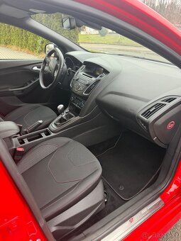 Ford Focus ST-Line Red&Black Edition - 13