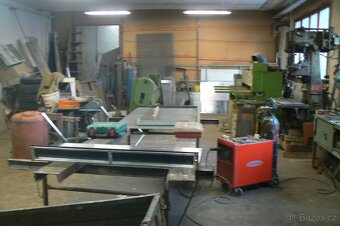 Vybavení zámečnické dílny. - 13