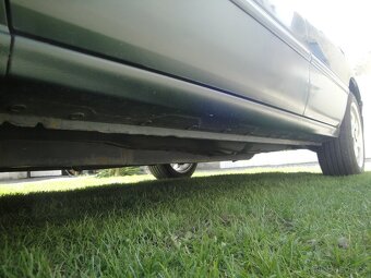 Toyota CAMRY (V2) 2.2i 96kW veterán v TOP stavu - 13
