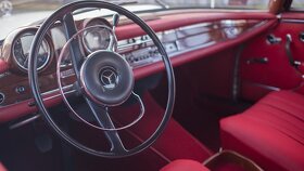 Mercedes-Benz 220 Seb Coupe 1964 - 13