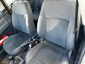 Volkswagen Polo 1.4 benzín - 13