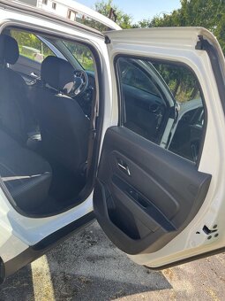 Dacia Duster 1.6 SCe, 1. majitel, TOP stav, 2019 - 13