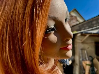 Retro figurína z 60.–70. let – sádrová, životní velikost, Me - 13