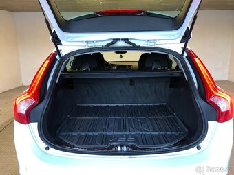 VOLVO V60 D2 DRIVE-E SUMMUM - 13