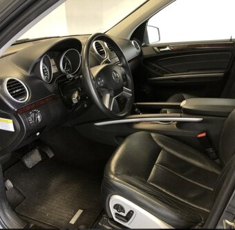 Mercedes-Benz GL 5,5 GL 500 4Matic SUV - 13