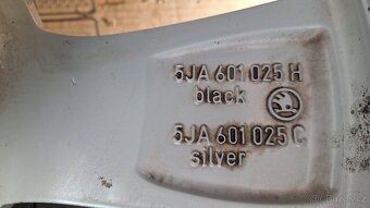 Alu kola Škoda 17" 5x100 pneu 215/40 R17 Fabia Scala Rapid - 13