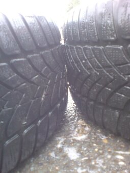 Elektrony AMG, zimní Dunlop SP Winter Sport 4D, 235/45/17, 4 - 13