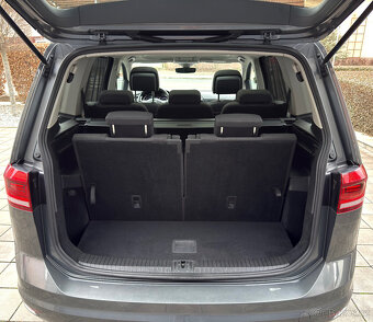 Volkswagen Touran, 2.0TDI,110kw,HIGHLINE,2019 - 13