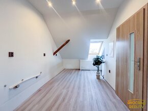 Útulný domeček kousek Nymburk, MB, Jičín, Praha - 13