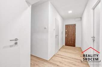 Pronájem bytu v os. vlast. o velikosti 3+1+/74 m2 na ul. Čsl - 13