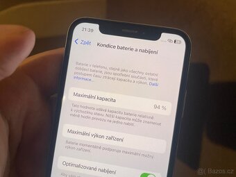 iPhone X 256GB pěkný stav - 13
