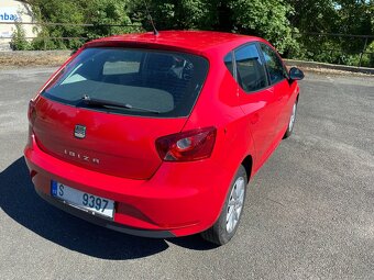 SEAT ibiza 1,4 i 63kw 2013, 167500km, 5dvéř, autom. klima, . - 13