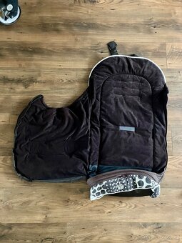 Kočárek Teutonia - 13