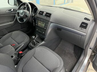 Škoda YETI 2.0 TDi CR KLIMA SENZORY VYHŘ. SEDAČKY SENZORY - 13