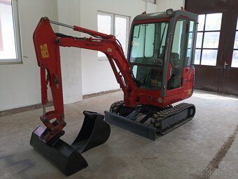 Minibagr Takeuchi TB 016 roztahovací podvozek - 13