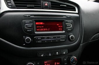 Kia Ceed 1.4 CRDi Silver - 13