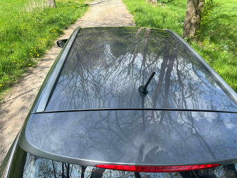 Hyundai i30 GDH r. v. 2015, najeto 219000 km - 13
