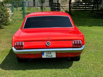 Ford Mustang - 13