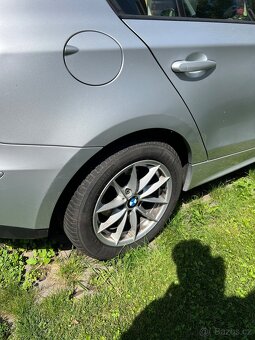 BMW řada 1 E87 118i - 13