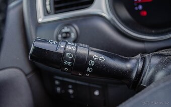 KIA Ceed SW Kombi 1.6 CRDi - 13