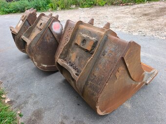 Mecalac originál lopaty 50, 60, 100cm - 13