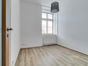 Pronájem bytu 2+kk+ komora, 33 m2, Kostelec nad Labem, ulice - 13
