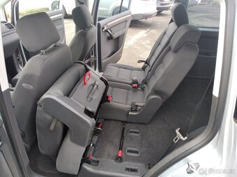 Volkswagen Touran 1,6-85kw - 13